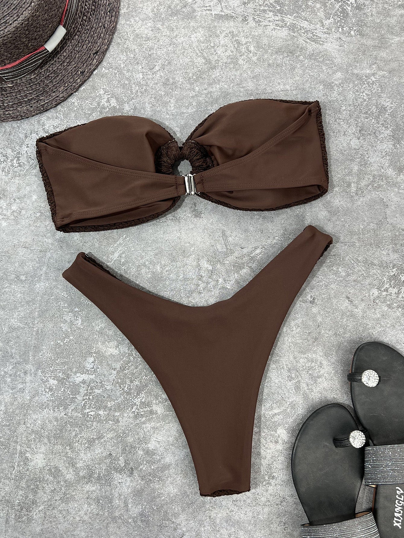 Textured Strapless Bikini With Central Ring