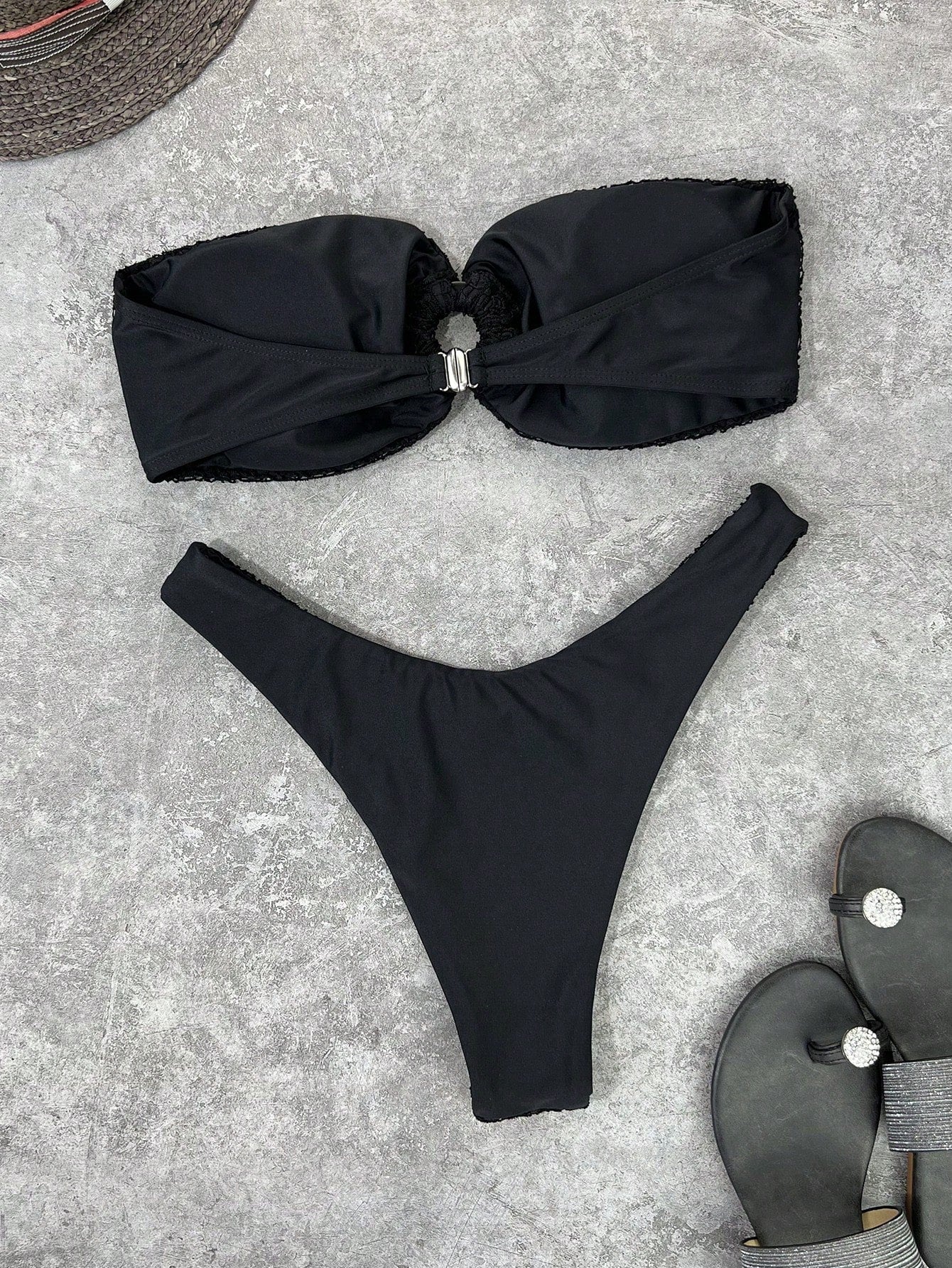 Textured Strapless Bikini With Central Ring
