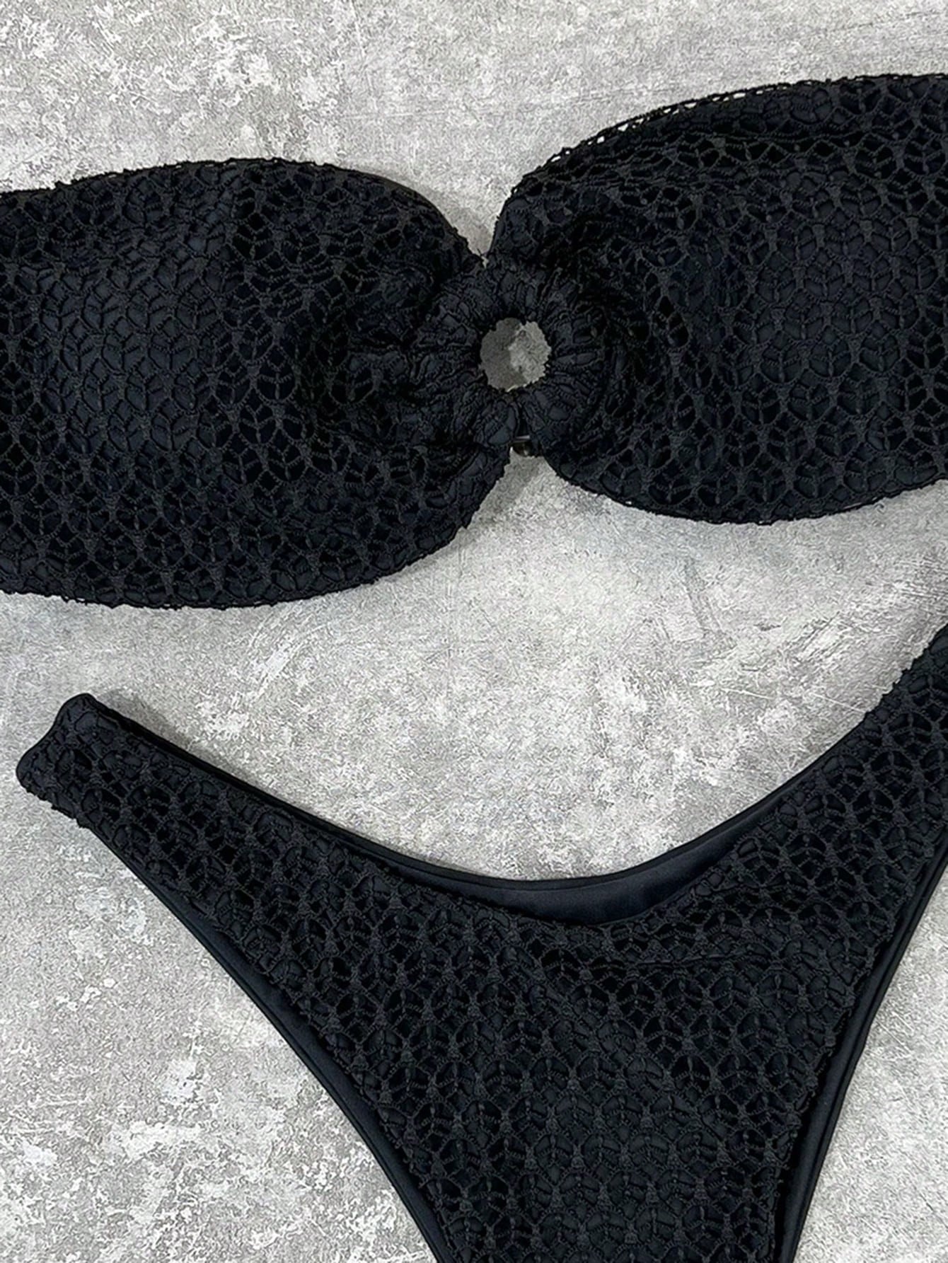 Textured Strapless Bikini With Central Ring