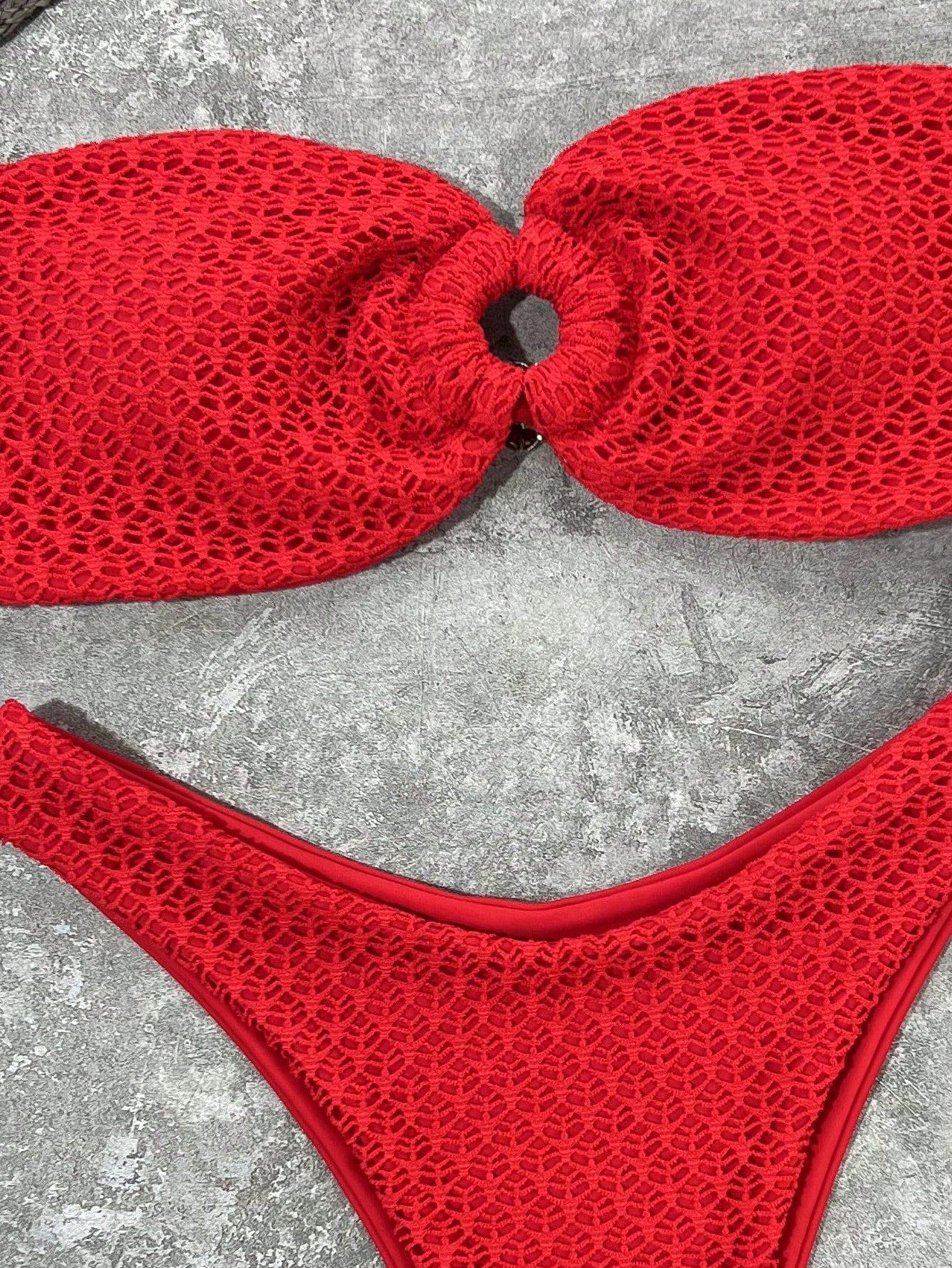 Textured Strapless Bikini With Central Ring