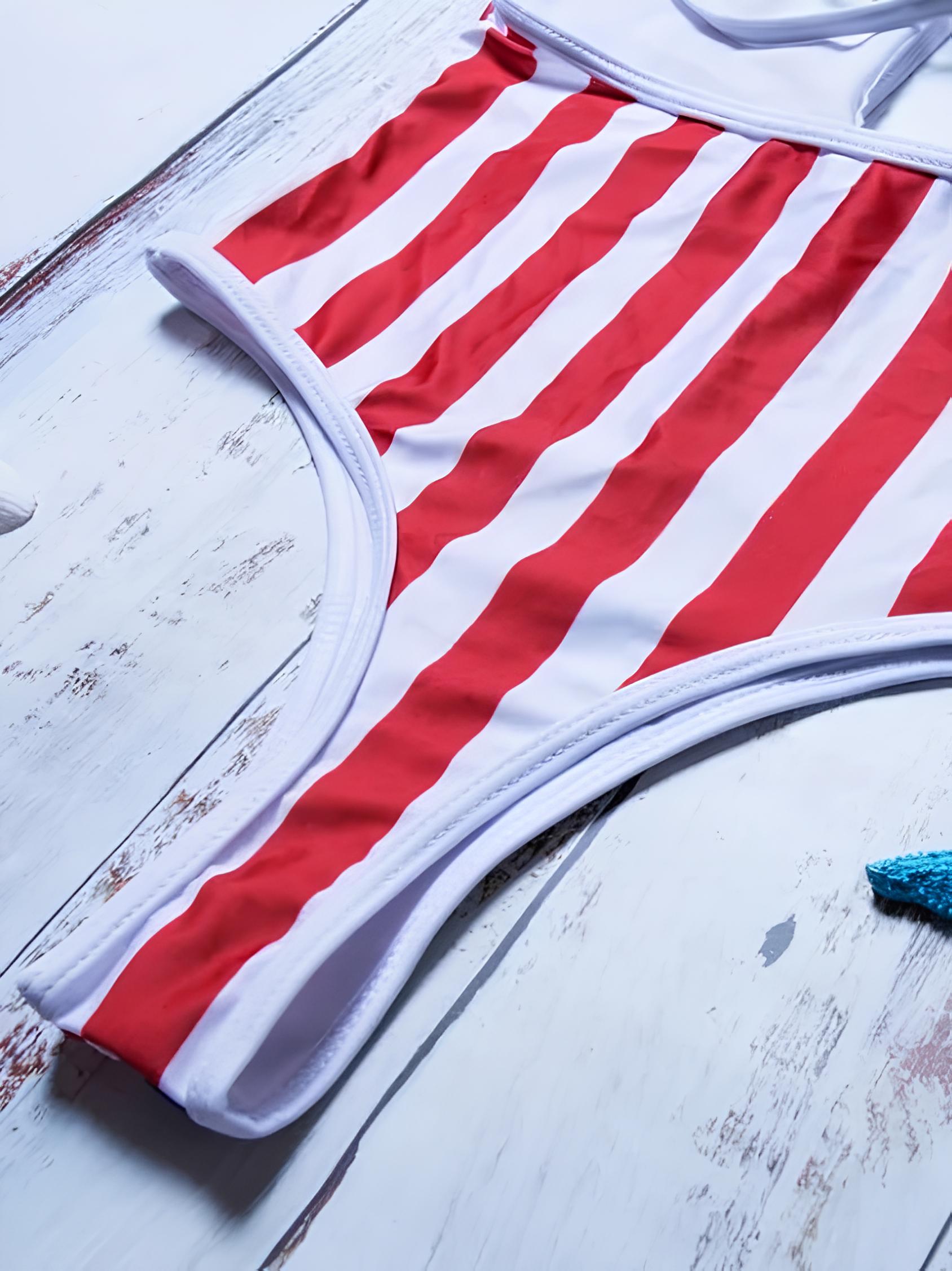 High-Cut Printed Swimsuit With Deep V-Neckline And Tie