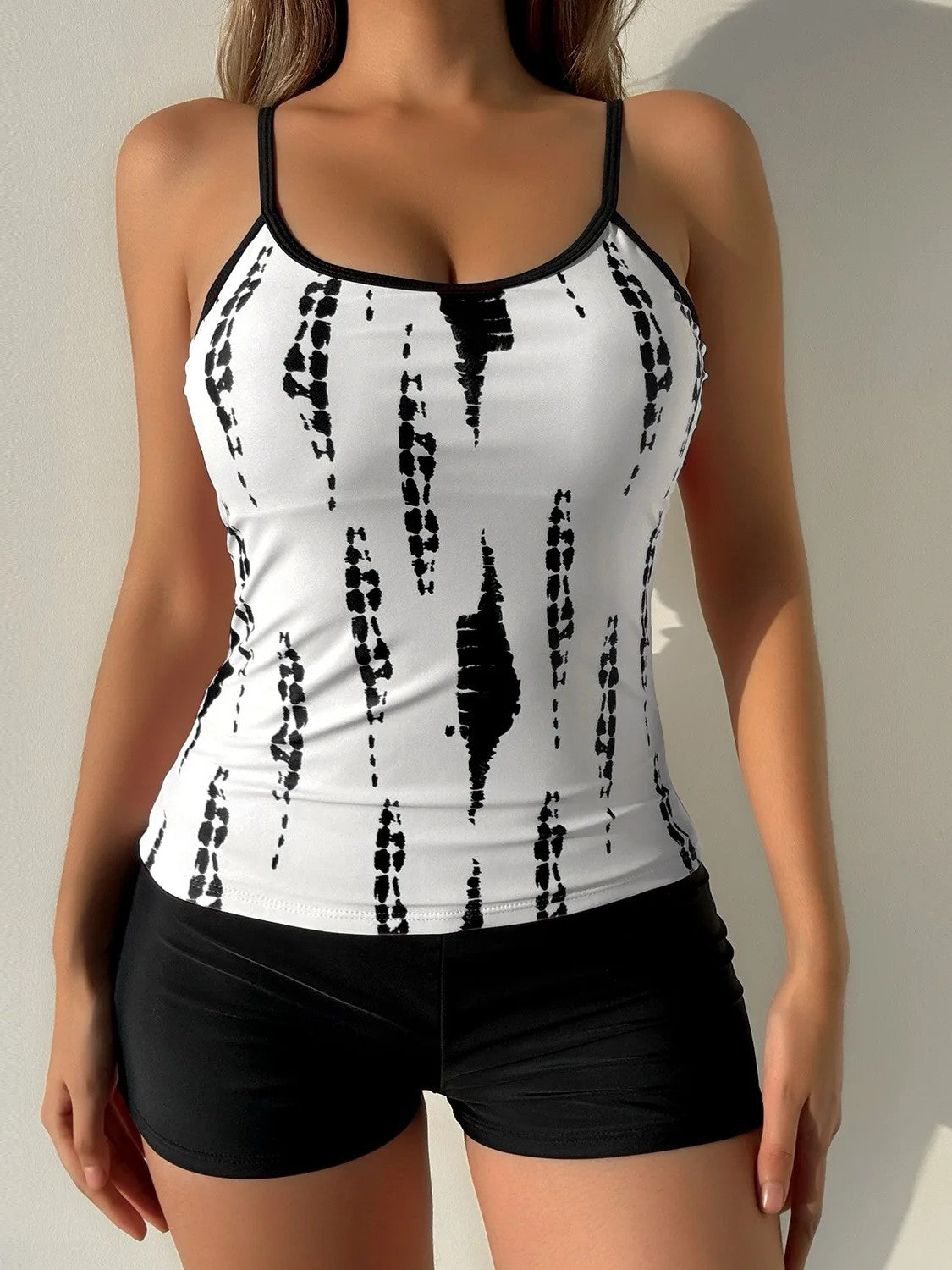 Printed Tankini With Thin Straps And Integrated Shorts