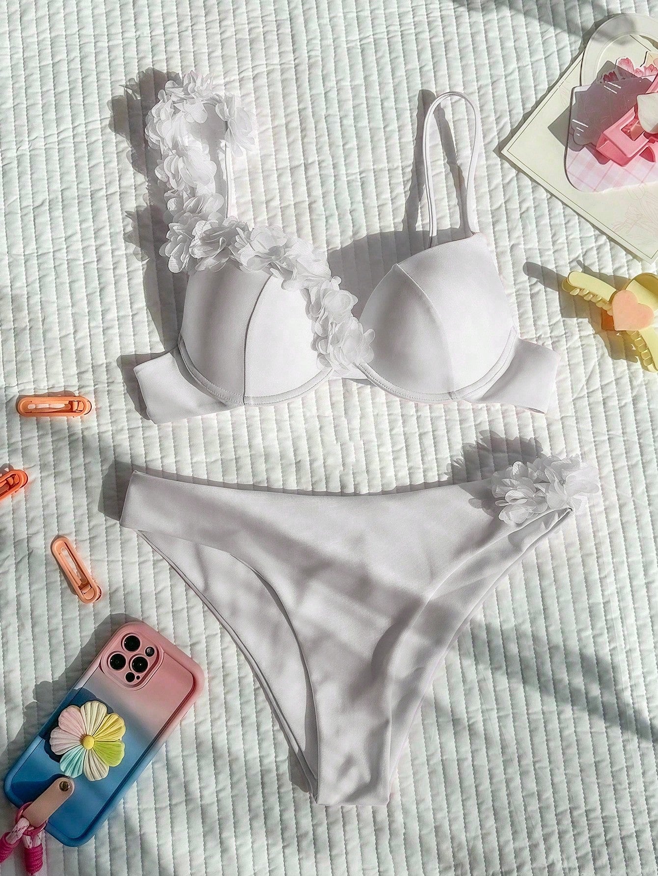 Bikini With Flower Appliqué And Asymmetric Strap
