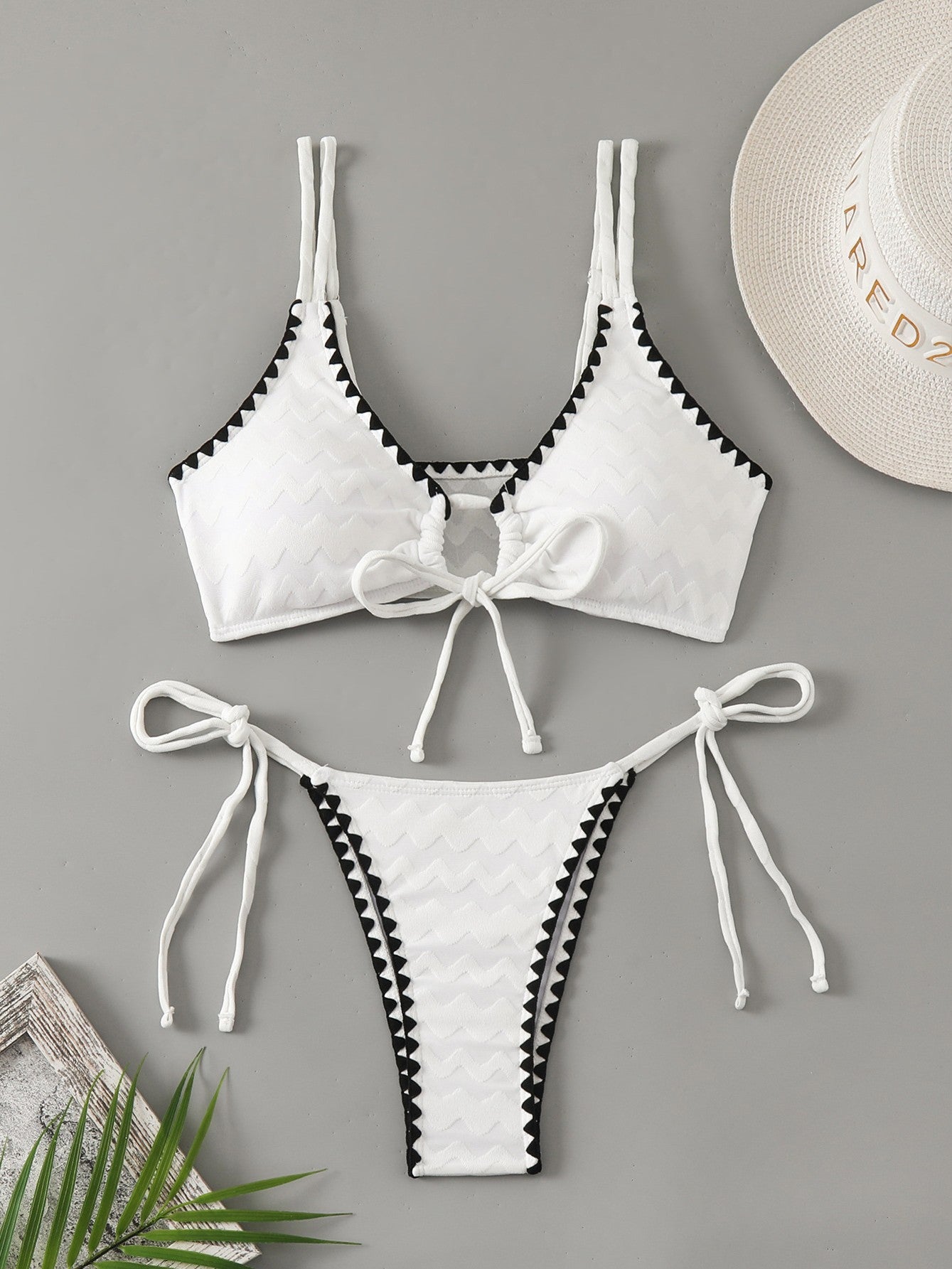 Textured Strapless Bikini With Tie Detail