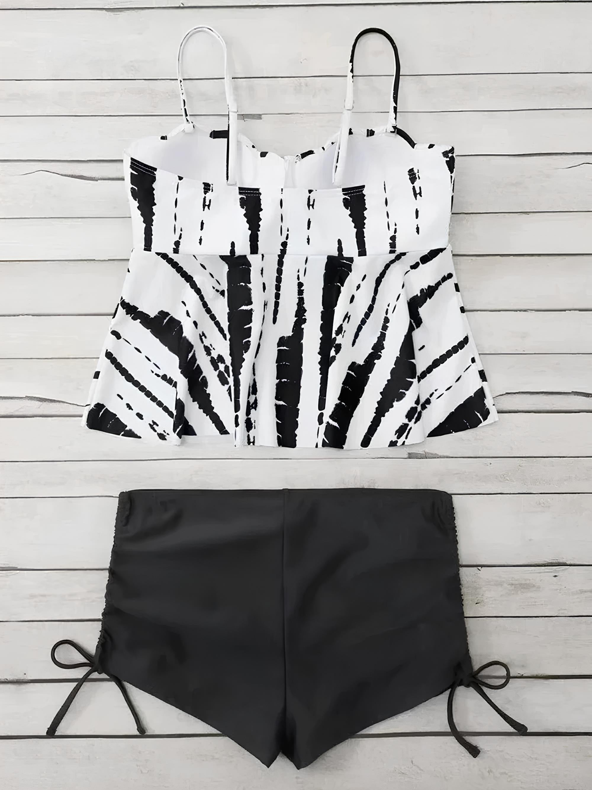 Printed Tankini With Structured Padding And Adjustable Shorts